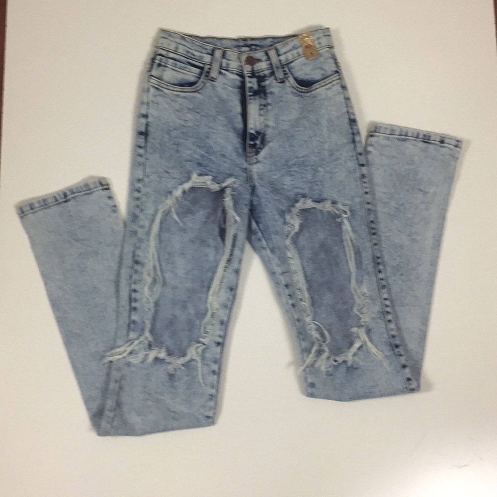 Vibrant Light Blue Distressed Women Jeans